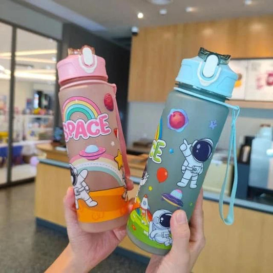 New Design Bpa Free 650 ml, Cute Creative Fancy Kid Cartoon Plastic Water Bottles With Straw for Children Kids School Home Camping