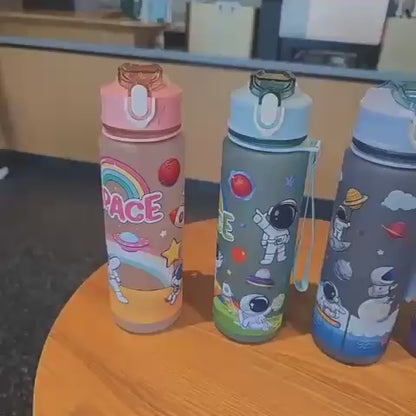 New Design Bpa Free 650 ml, Cute Creative Fancy Kid Cartoon Plastic Water Bottles With Straw for Children Kids School Home Camping